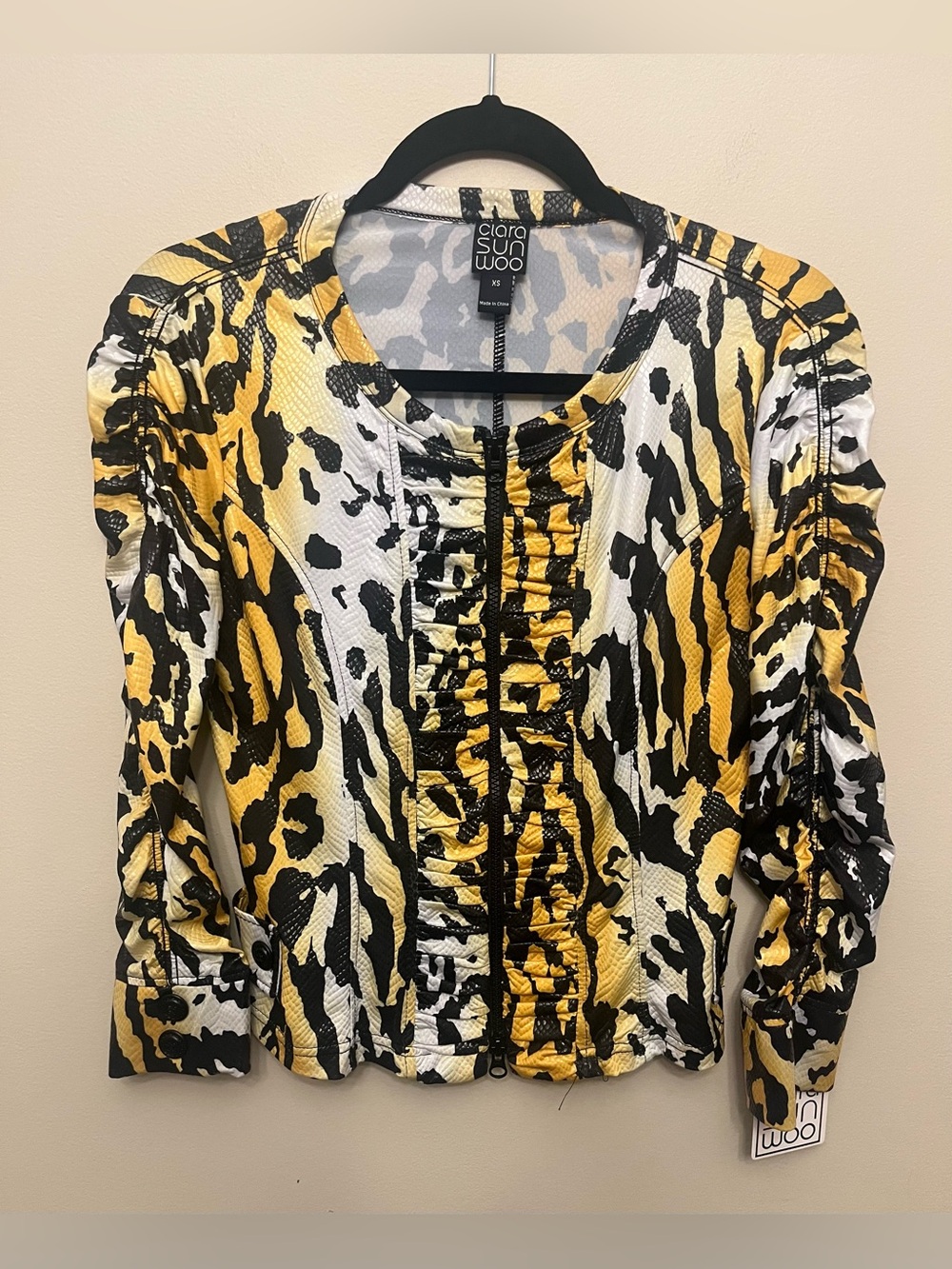 NWT Clara Sun Woo Long Sleeve Full Zip Snakeskin Top Women's XS Black Yellow
